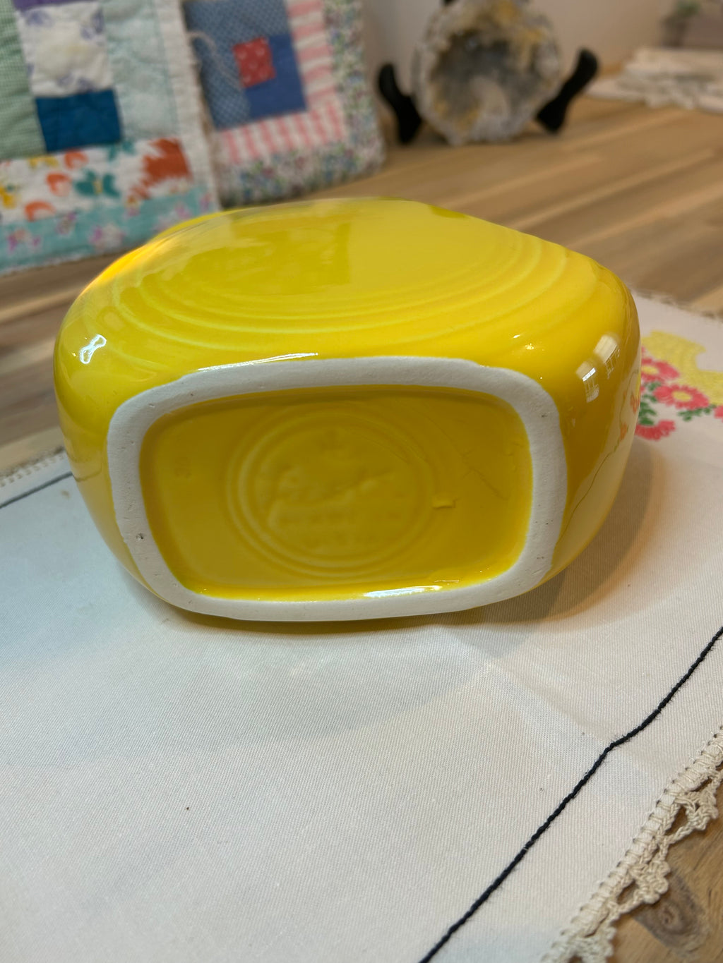 Homer Lauglin Fiesta Ware Juice Pitcher - Vintage Yellow (3.5 cups)