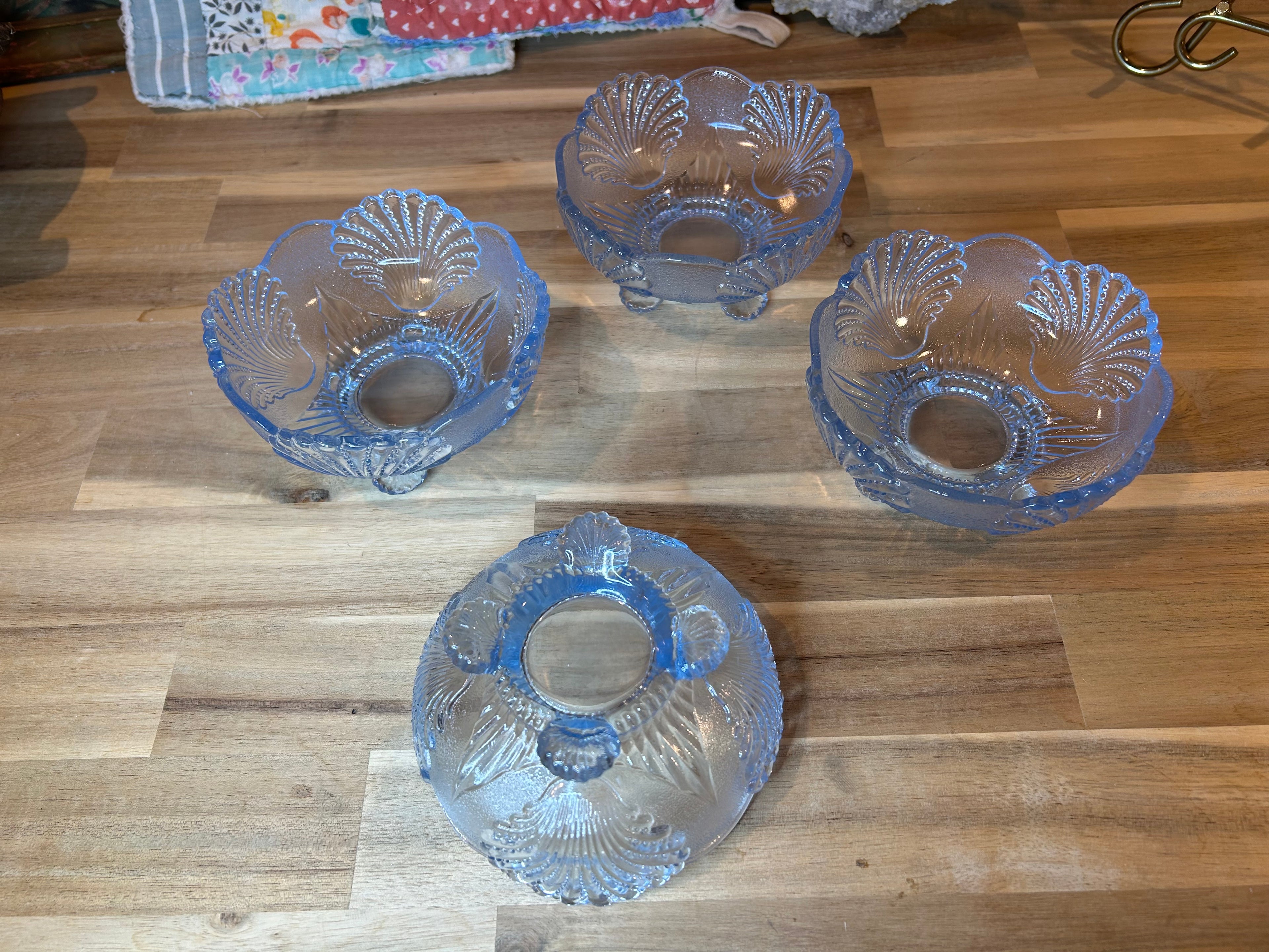 Set of 4 Mosser Footed Bowls