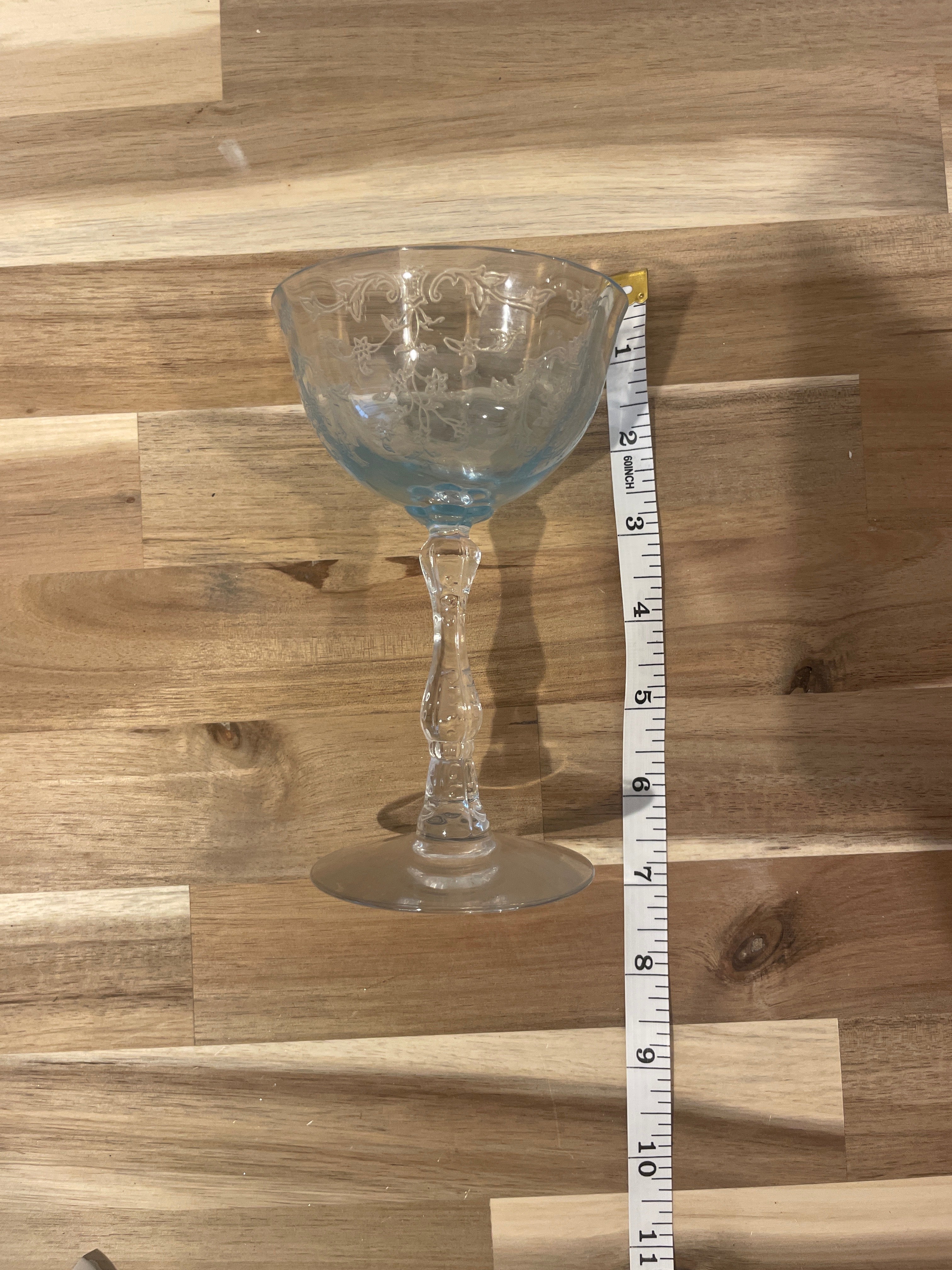 Vintage Set Of 2 Fostoria Navarre Blue Crystal Etched Sherbet / Champagne Glasses