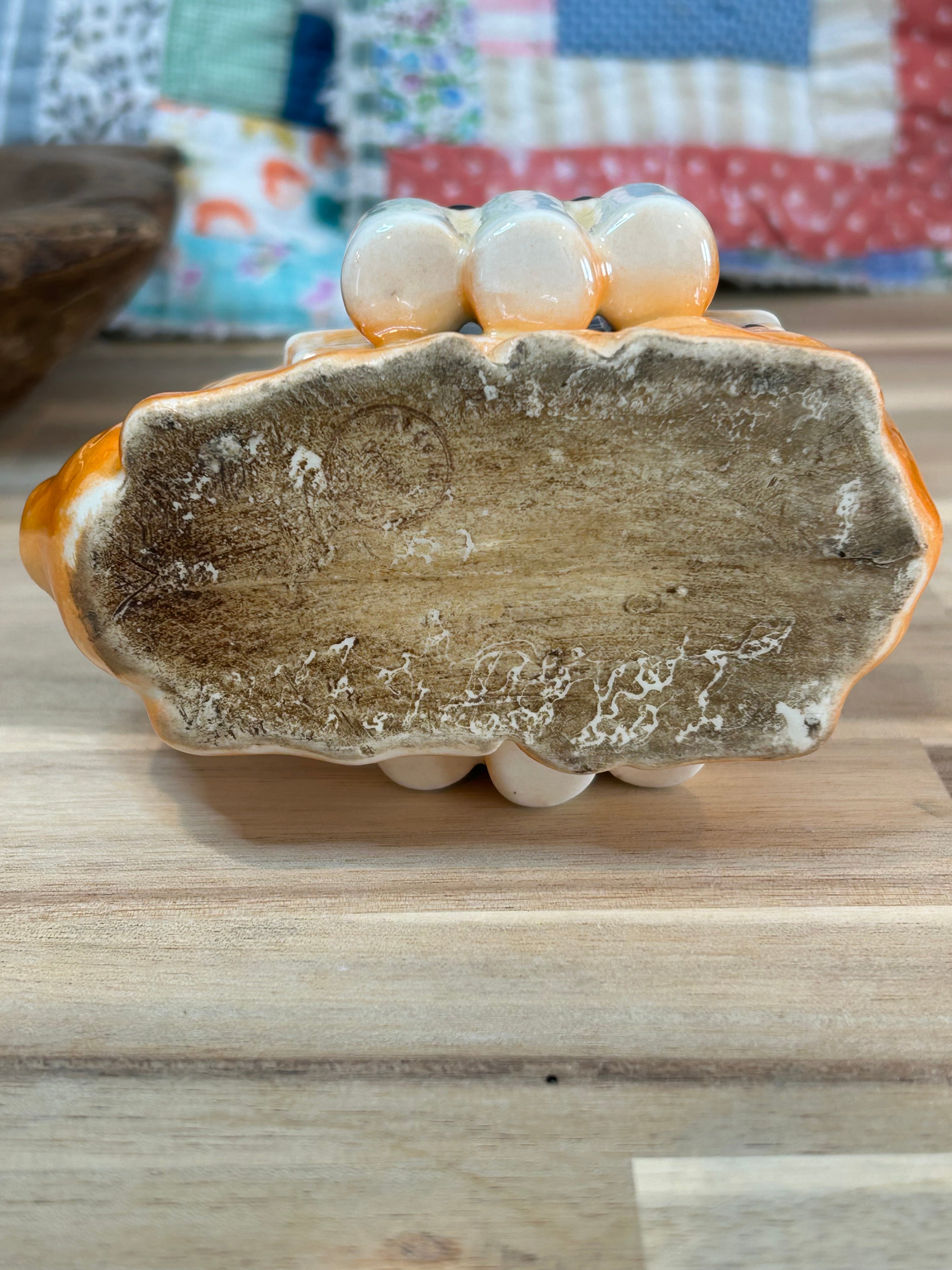 Czech Camel Lusterware