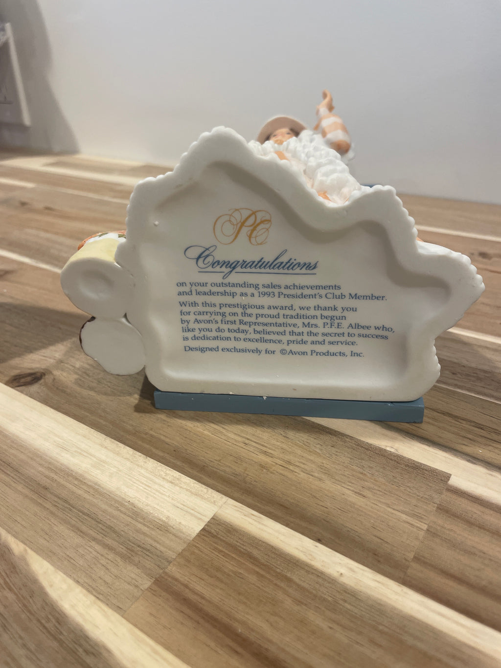 Avon Presidents Club Award - 1993