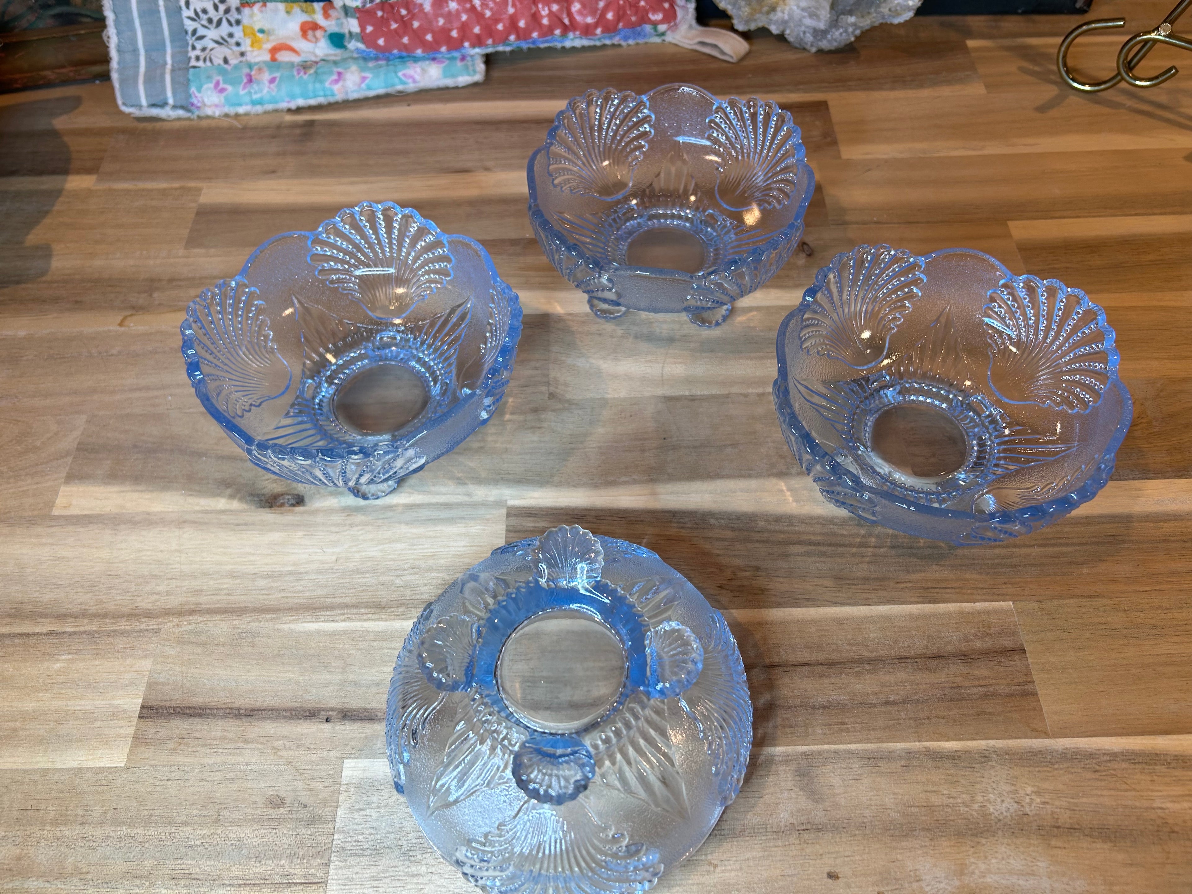 Set of 4 Mosser Footed Bowls